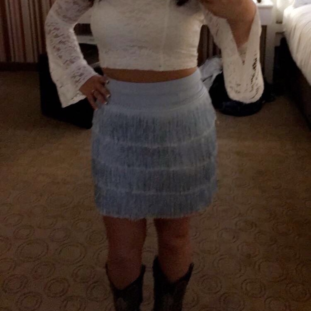 Gianni Bini small fringe skirt